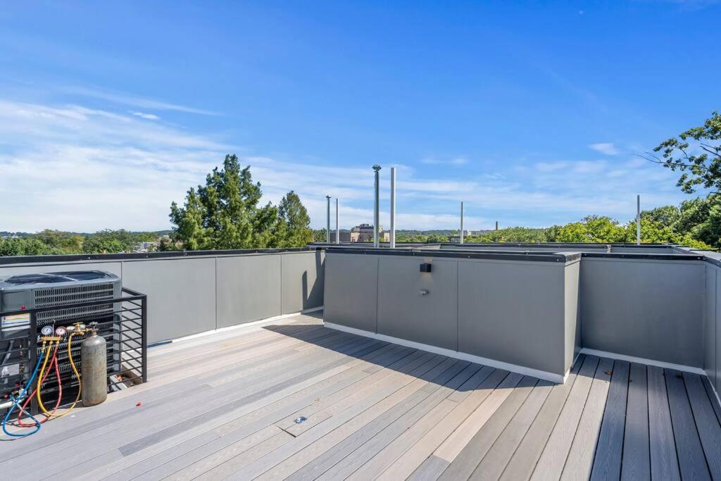 Capitol Hill 3 With Rooftop Apartment